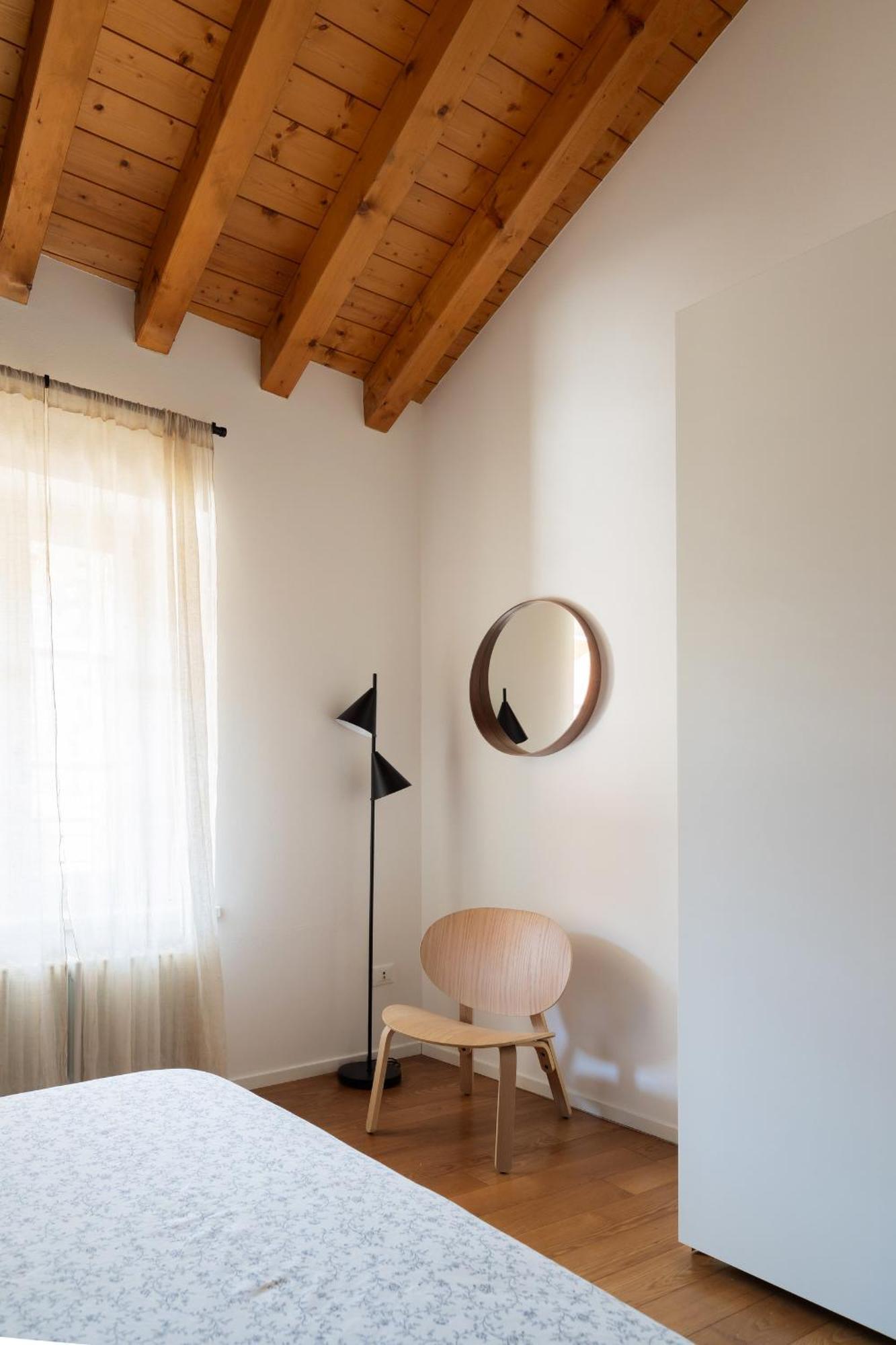 Double Private Parking, 2 Bedrooms & 2 Bathrooms - Elegant Apartment In Old Town Udine Luaran gambar